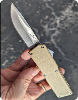 Lightning Knives